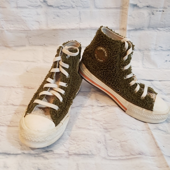 Converse size youth 4 - Picture 1 of 10